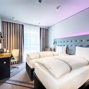 Azimut 3* Cologne